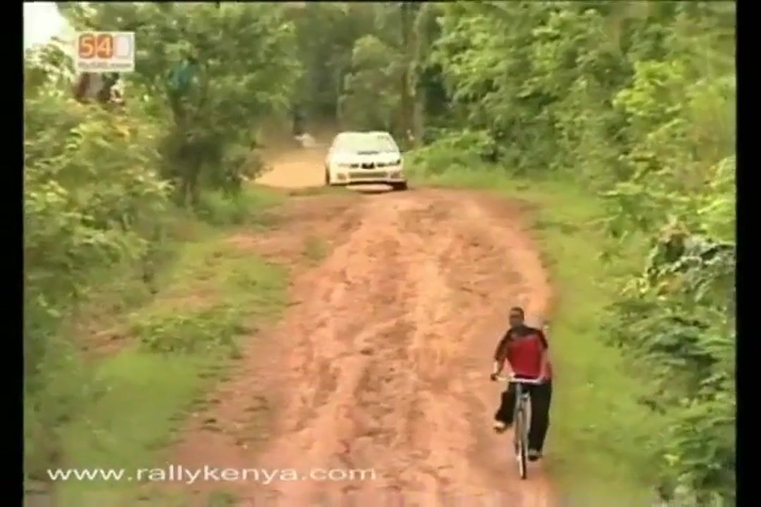 Pearl Of Uganda Rally (2009) - Supa bika!